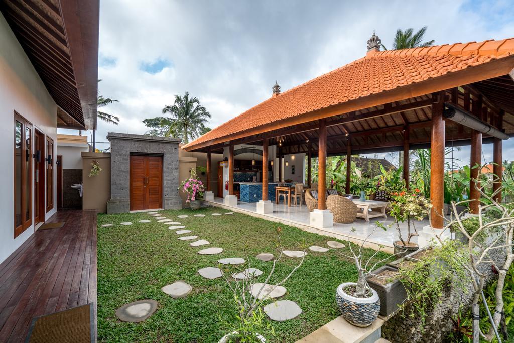 אובוד Tunjung Putih Villa חדר תמונה